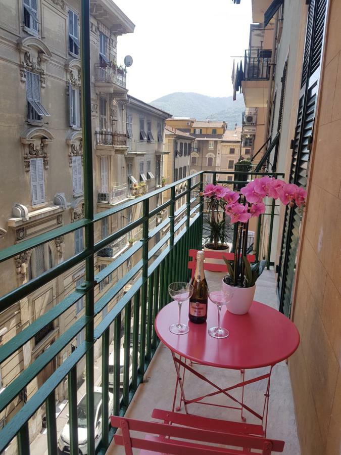 Cinqueterre Behind Guest house La Spezia